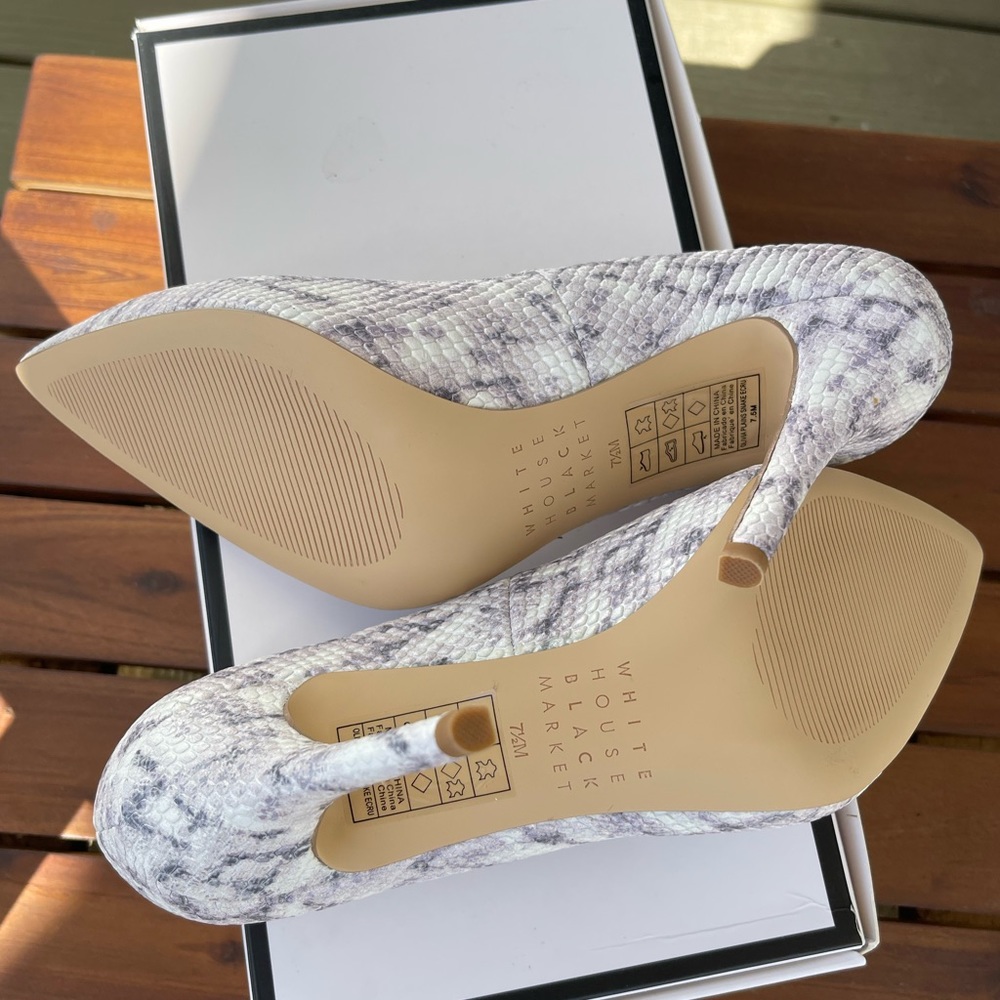 Olivia Snake Pump
